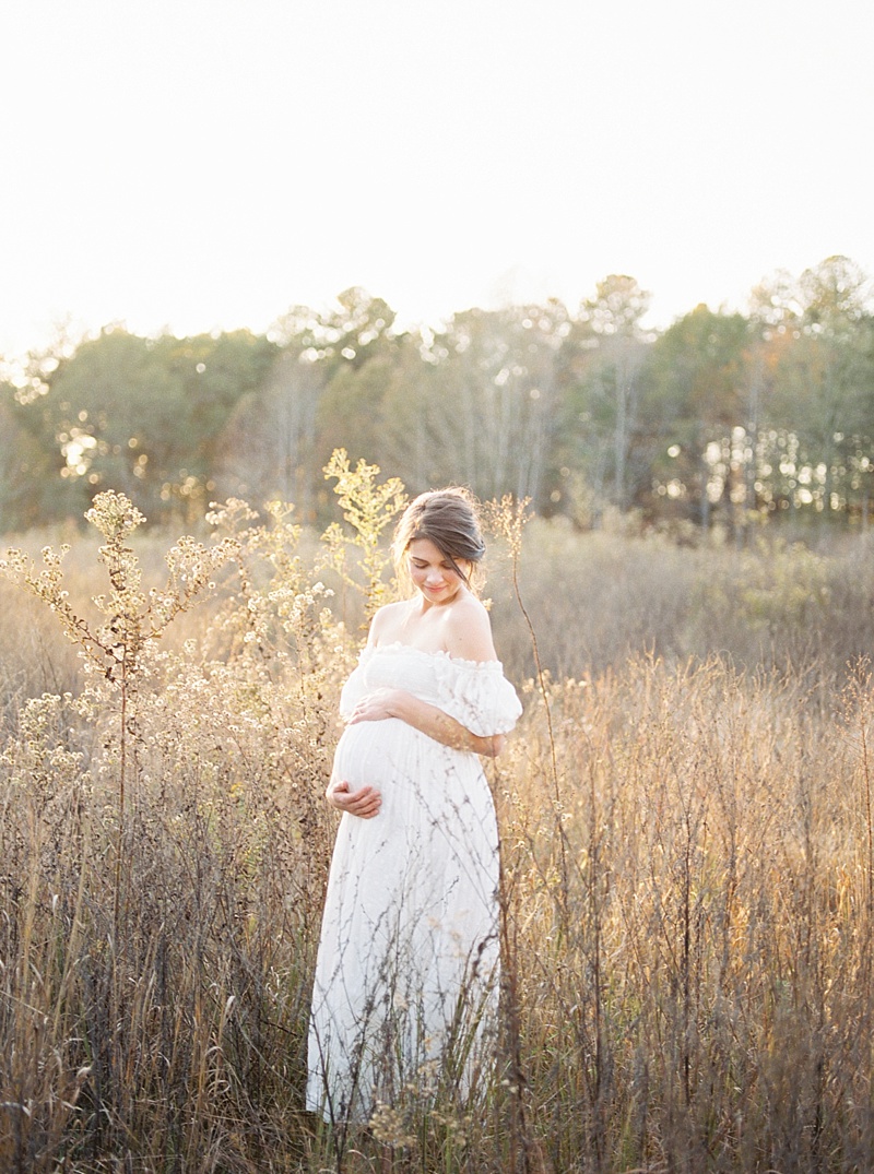 Outdoor Maternity Session by Nashville Film Photographer Grace Paul Photography.