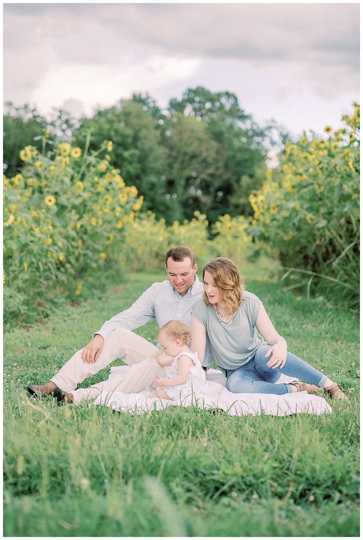 Outdoor Family Photography in Murfreesboro Tn by Film Photographer Grace Paul.